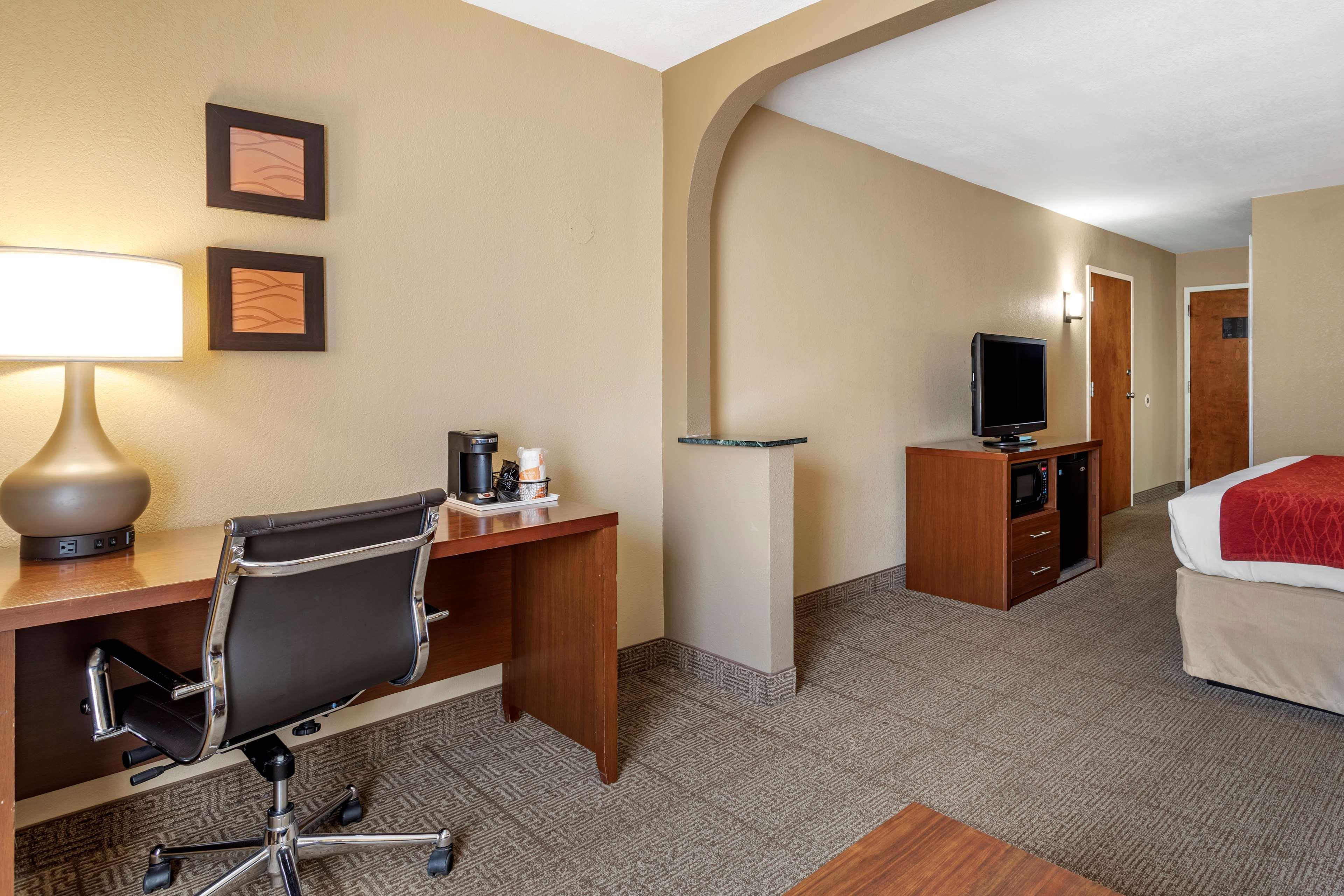 Comfort Inn Biltmore West Эшвилл Экстерьер фото