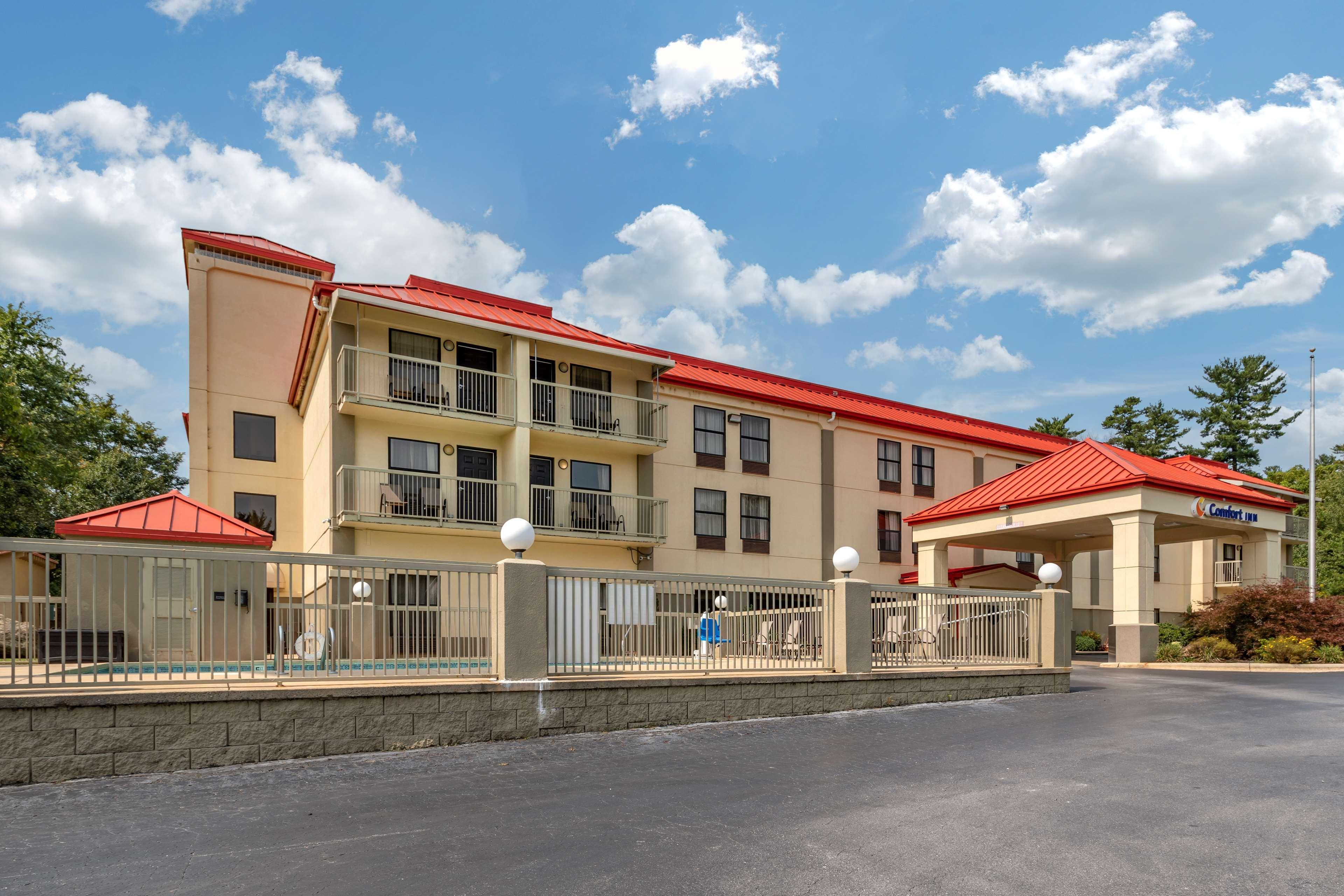 Comfort Inn Biltmore West Эшвилл Экстерьер фото